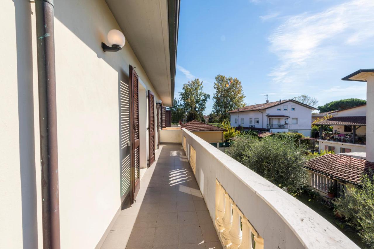 Residenza Tirrenia By Mmega Daire Marina di Massa Dış mekan fotoğraf