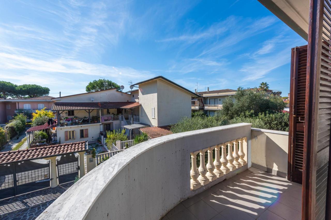 Residenza Tirrenia By Mmega Daire Marina di Massa Dış mekan fotoğraf